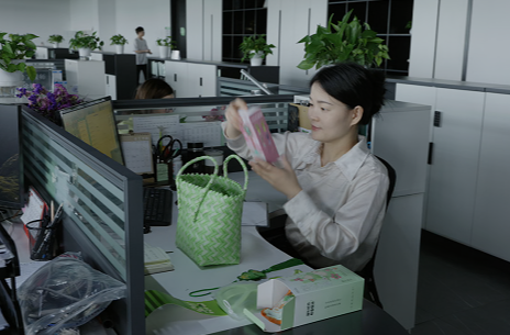 1748593435.png image.png