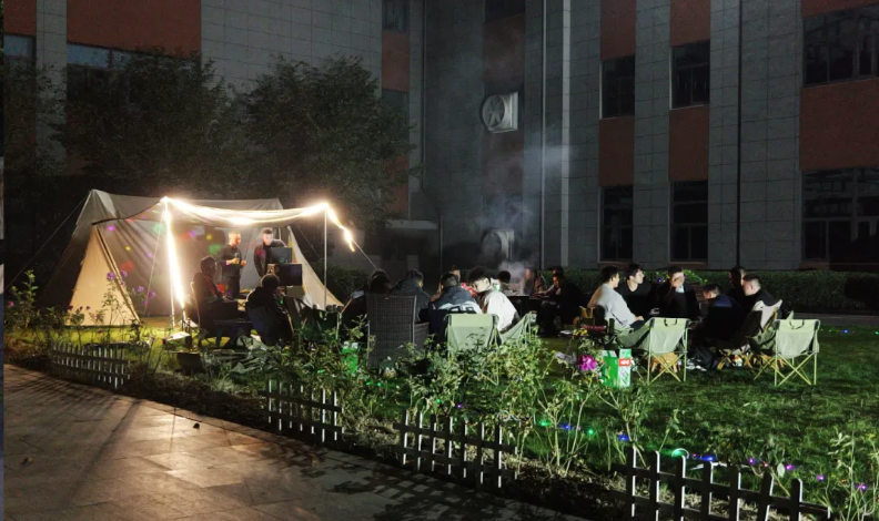 1763618645.png image.png