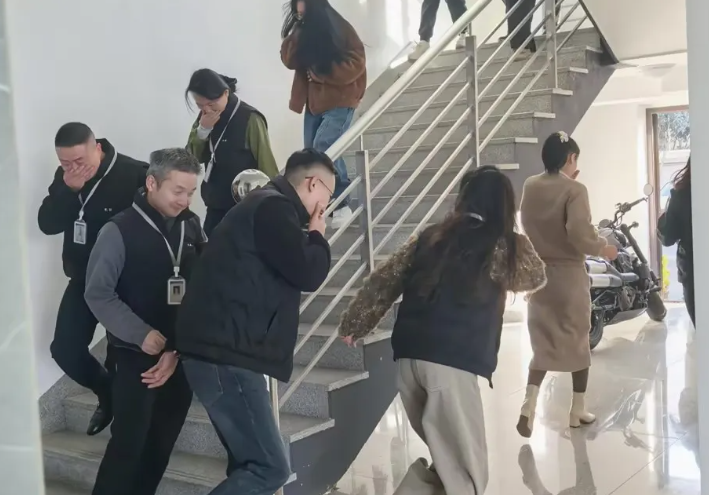 1765954088.png image.png