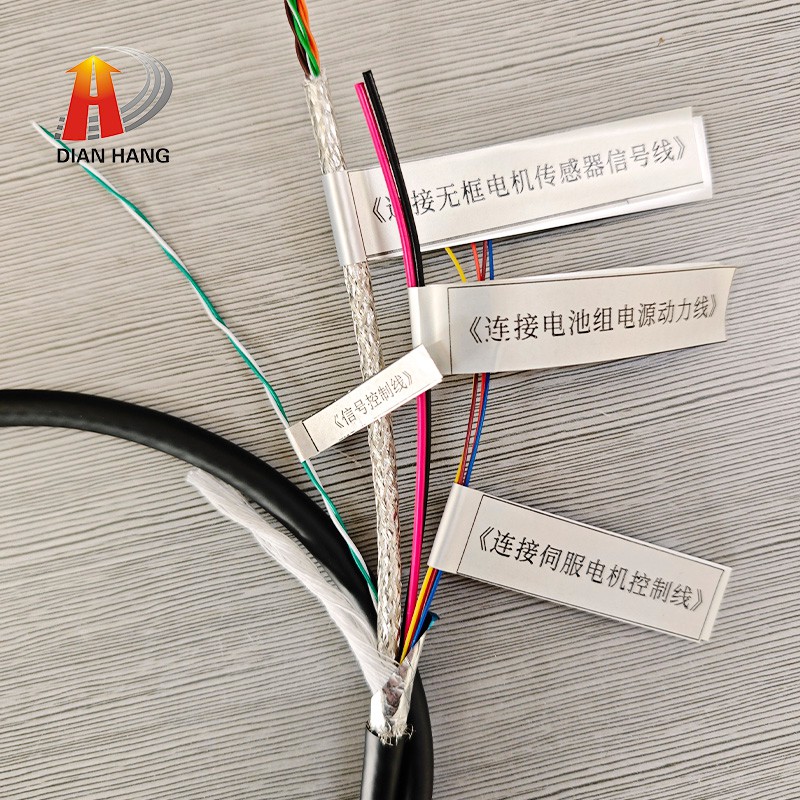 人形机器人关节模组控制线缆.jpg